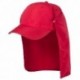 Gorra deportiva de color rojo con protector para el cuello