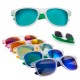 Originales gafas de sol con lentes de color.