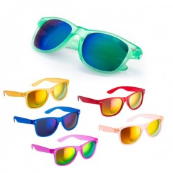Gafas de sol con cristales de colores
